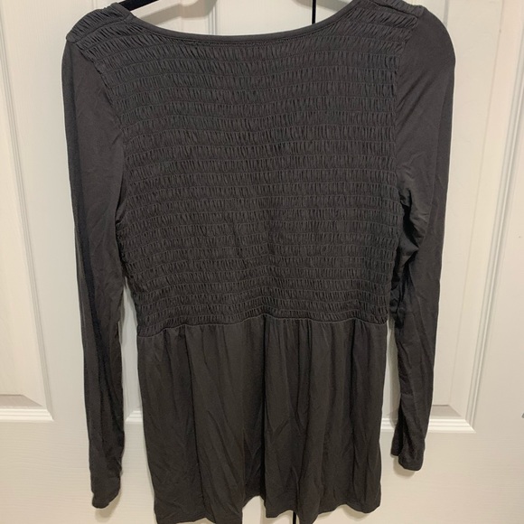 New American Eagle long sleeve top - Picture 2 of 4